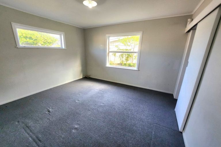 Photo of property in 25 Brentford Place, Manurewa, Auckland, 2102