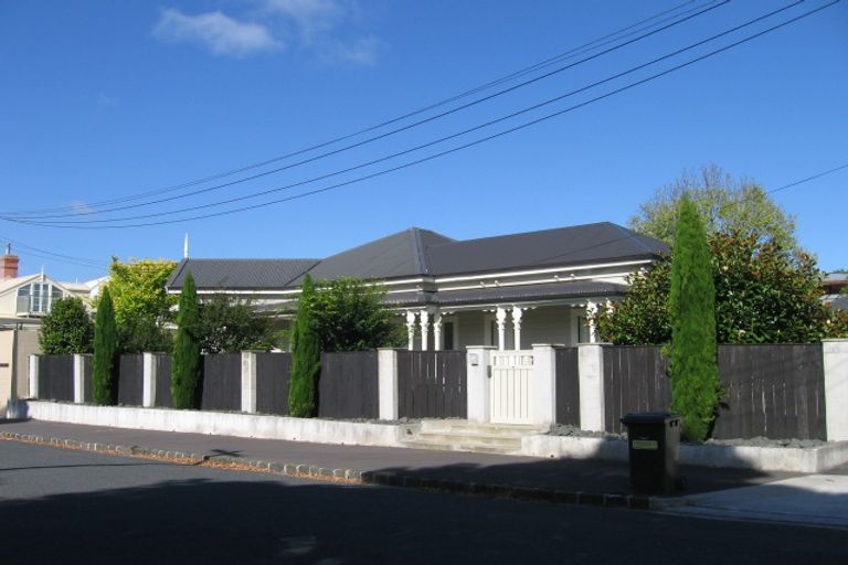 Photo of property in 2 Wolseley Avenue, Herne Bay, Auckland, 1011