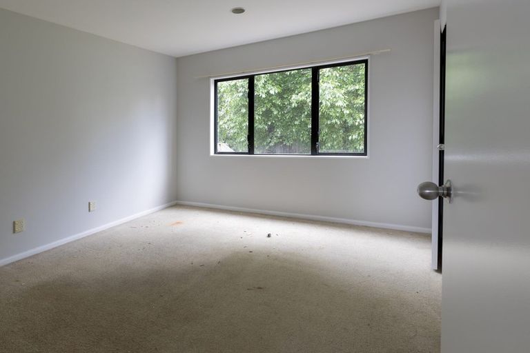 Photo of property in 5a Oakleigh Avenue, Takanini, 2112