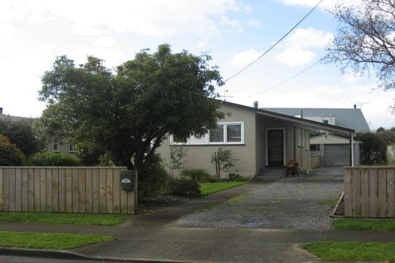Photo of property in 220 Belvedere Road, Carterton, 5713