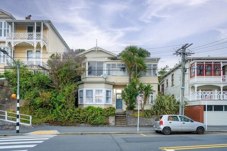 Photo of property in 49 Upland Road, Kelburn, Wellington, 6012