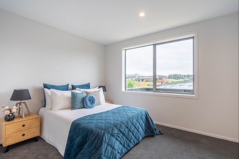 Photo of property in 23 Ferndale Drive, Waikanae, 5036