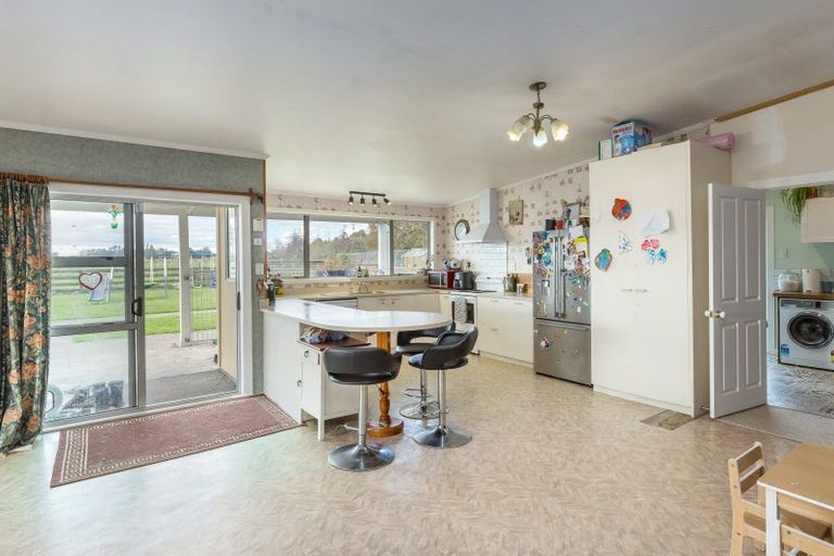 Photo of property in 30 Dorset Road, Parkvale, Carterton, 5792