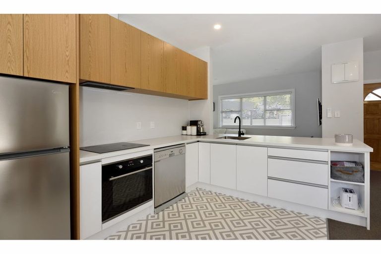 Photo of property in 23 Franklyn Street, Nelson South, Nelson, 7010