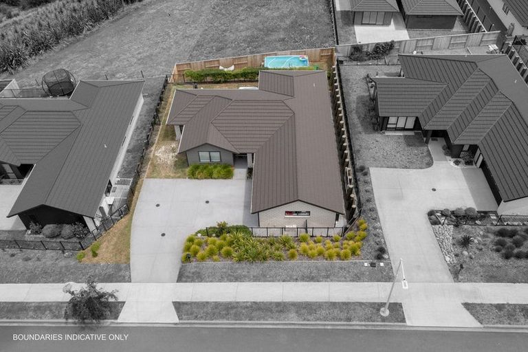 Photo of property in 8 Oyster Place, Omokoroa, 3114
