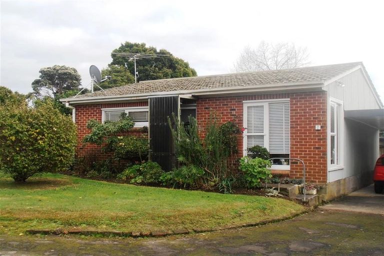 Photo of property in 1/68 Titirangi Road, New Lynn, Auckland, 0600