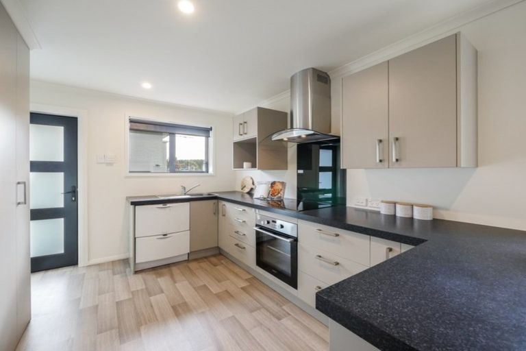 Photo of property in 2 Flower Street, Fairfield, Dunedin, 9018