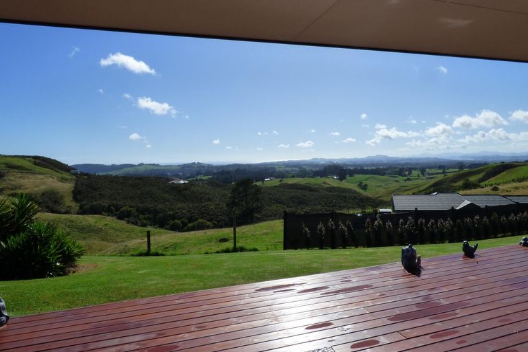 Photo of property in 870 Pungaere Road, Waipapa, 0295