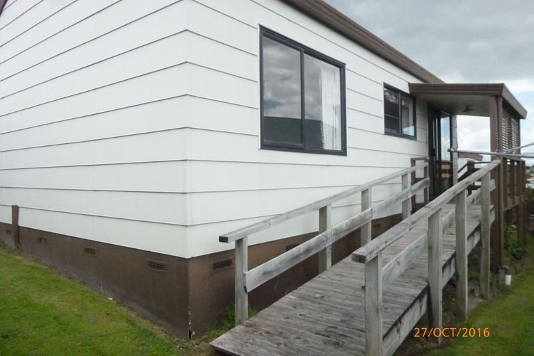 Photo of property in 17a Waimapu Street, Greerton, Tauranga, 3112