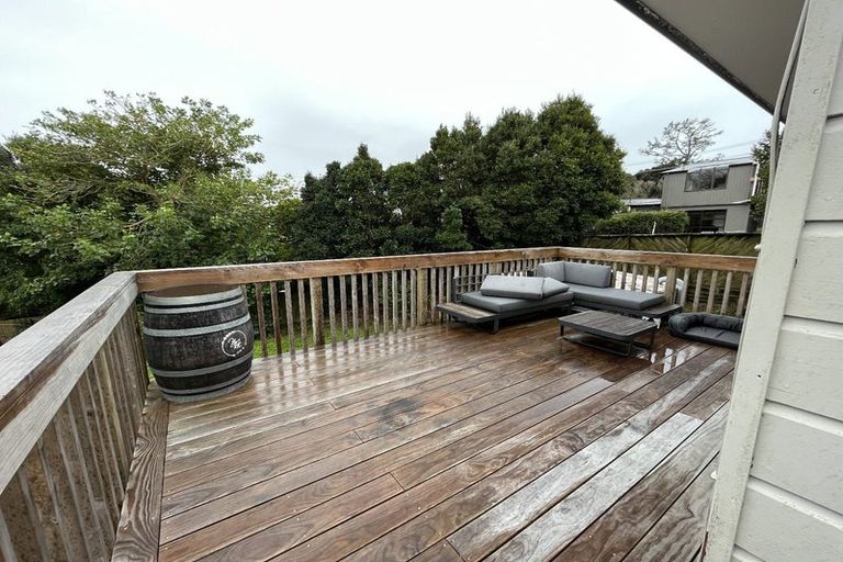 Photo of property in 77 Vipond Road, Stanmore Bay, Whangaparaoa, 0932