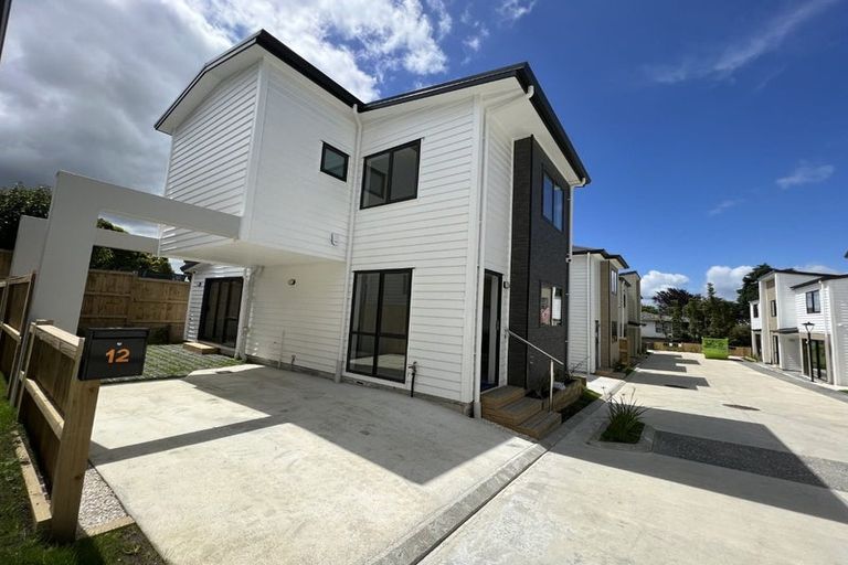 Photo of property in 12 Matukutureia Lane, Manurewa, Auckland, 2102