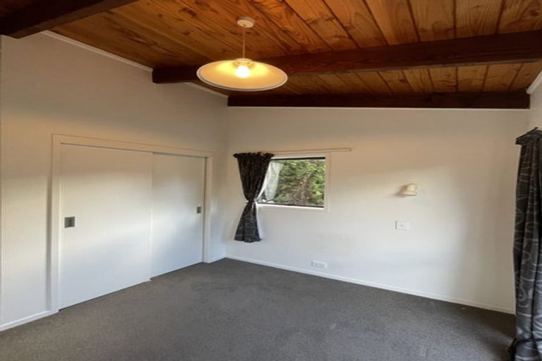 Photo of property in 61 Polkinghorne Drive, Manly, Whangaparaoa, 0930