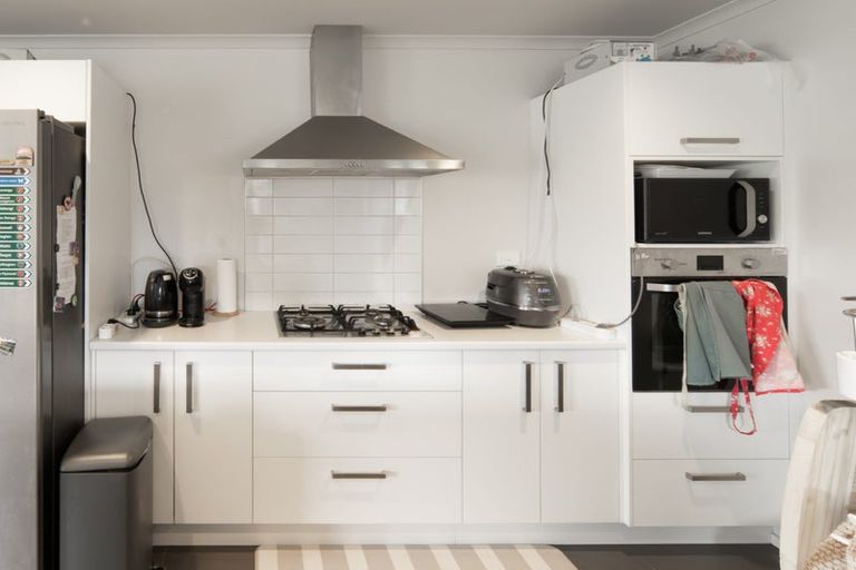 Photo of property in 19 Teatree Close, Huntington, Hamilton, 3210