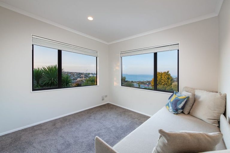 Photo of property in 35a Kowhai Road, Mairangi Bay, Auckland, 0630