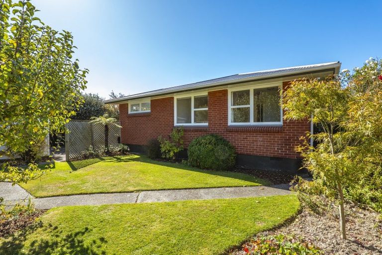 Photo of property in 6 Waipara Street, Cracroft, Christchurch, 8025