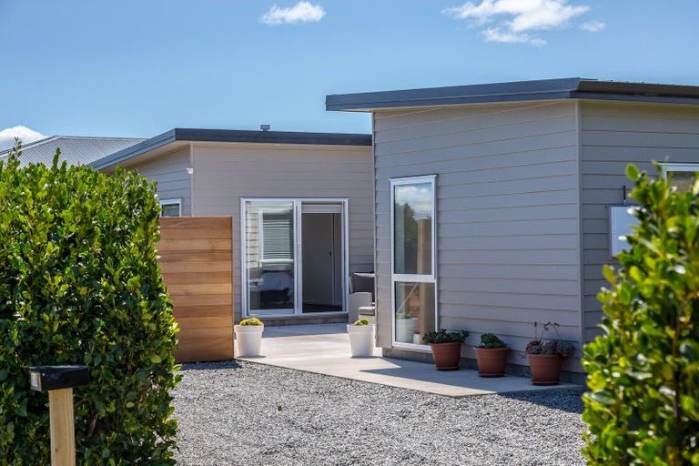 Photo of property in 18 Tuscan Lane, Martinborough, 5711