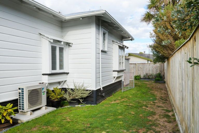 Photo of property in 5a Camden Street, Feilding, 4702