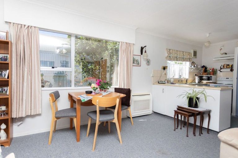 Photo of property in 9 Mccallum Street, Dannevirke, 4930