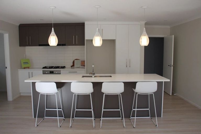 Photo of property in 29 Farnworth Terrace, Churton Park, Wellington, 6037