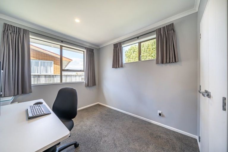 Photo of property in 83 Pasadena Crescent, Totara Park, Upper Hutt, 5018