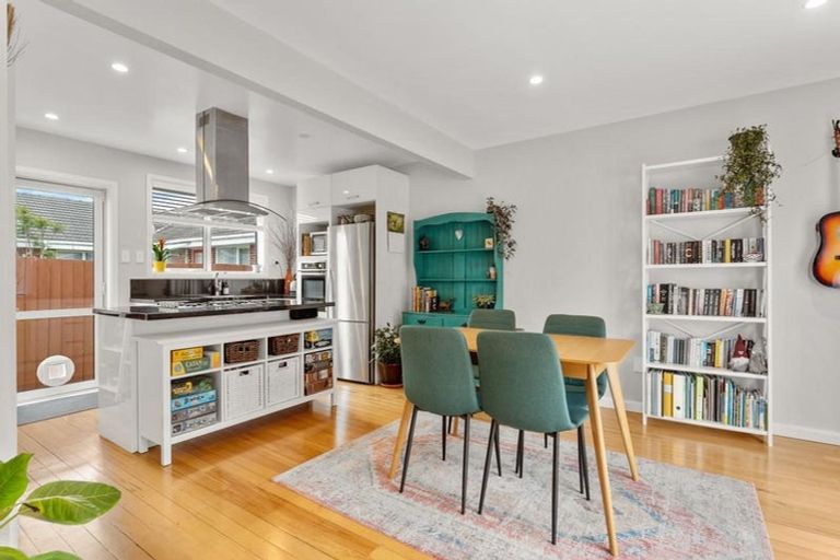 Photo of property in 3/29 Heywood Terrace, Richmond, Christchurch, 8013