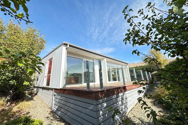 Photo of property in 6 Hollywood Rise, Wanaka, 9305