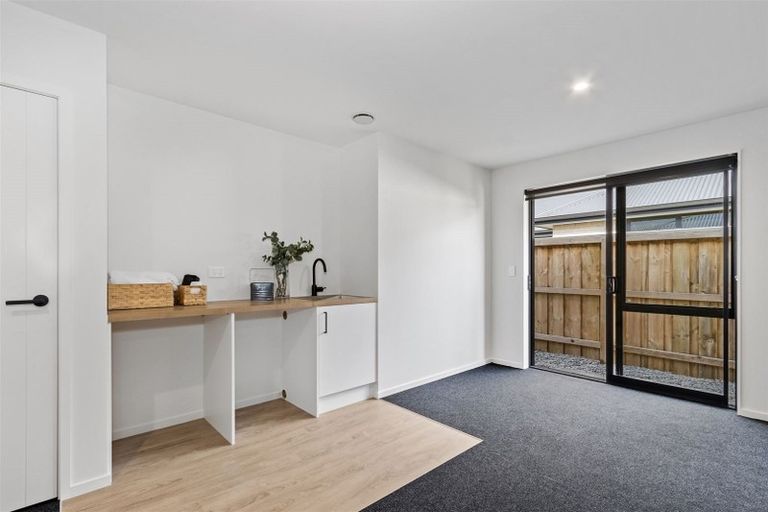 Photo of property in 11 Quinn Crescent, Woodend, 7610