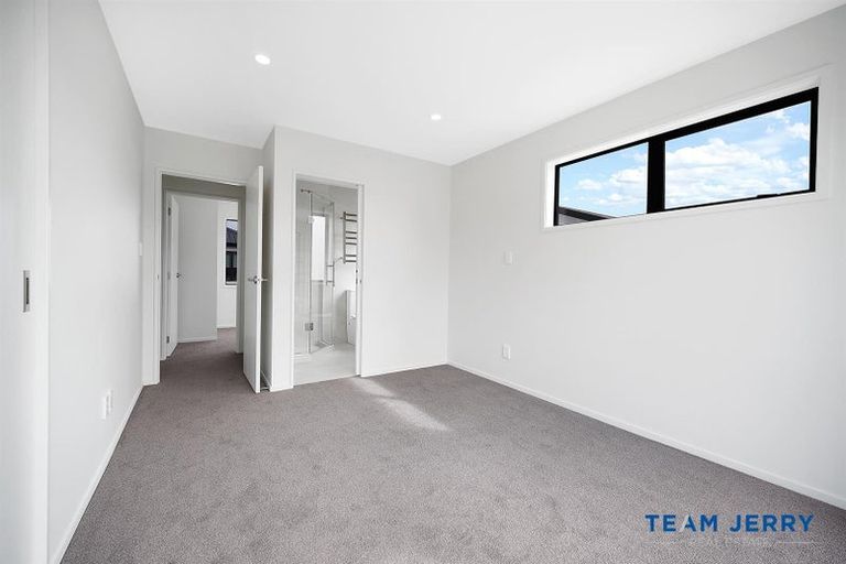 Photo of property in 49 Opoka Street, Papakura, 2110
