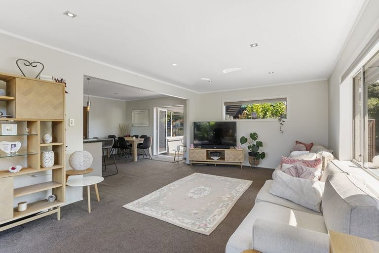 Photo of property in 1/10 Forest Glen, Orewa, 0931