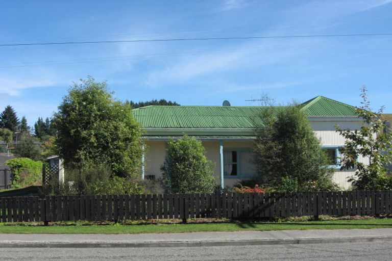 Photo of property in 56 Wilson Street, Geraldine, 7930