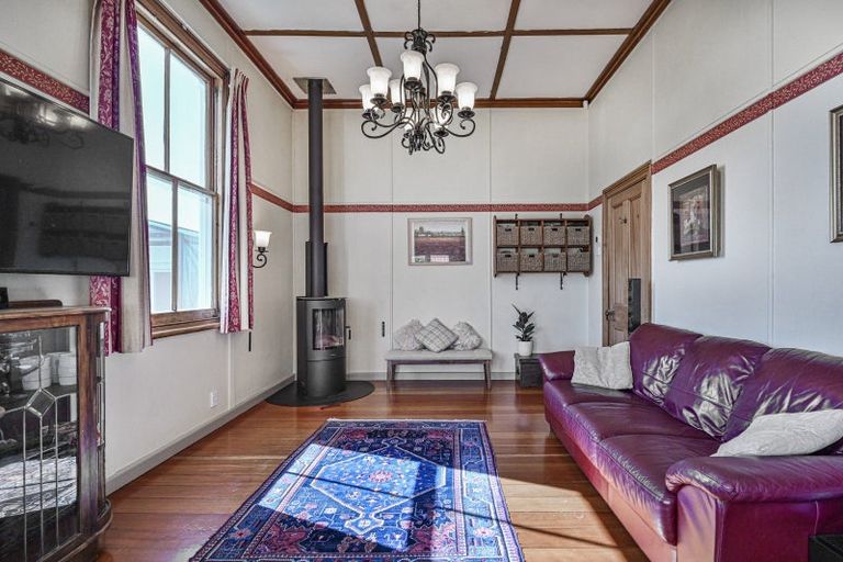 Photo of property in 2/918 Nelson Street North, Mahora, Hastings, 4120