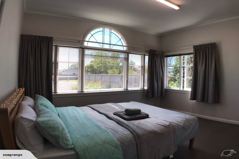 Photo of property in 76 Te Aroha Street, Hamilton East, Hamilton, 3216