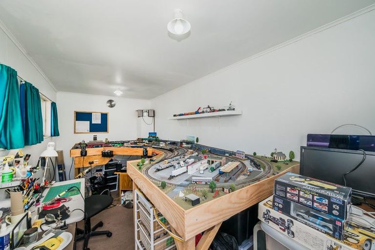 Photo of property in 2 Koromiko Road, Waikanae, 5036