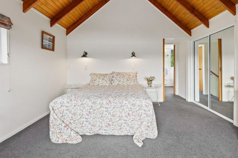 Photo of property in 2 Settlers Hill, Akaroa, 7520