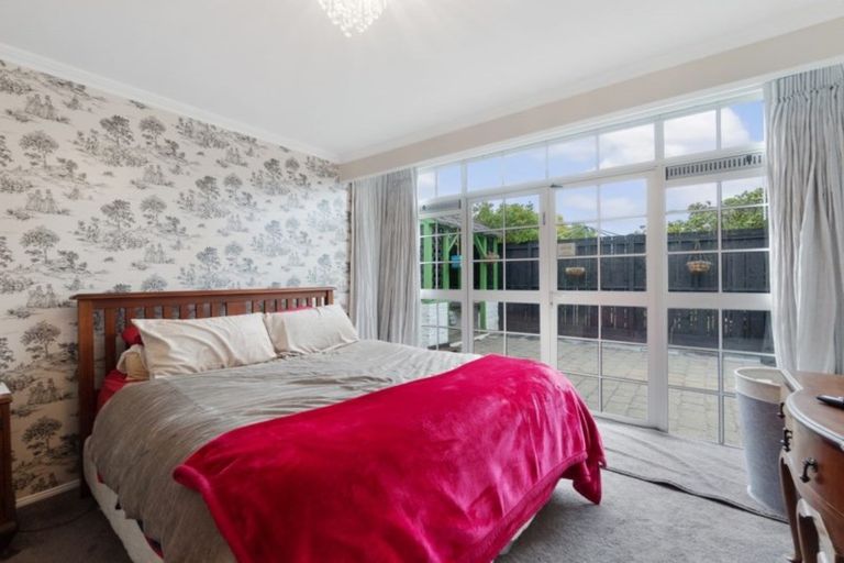 Photo of property in 27 Madill Road, St Andrews, Hamilton, 3200