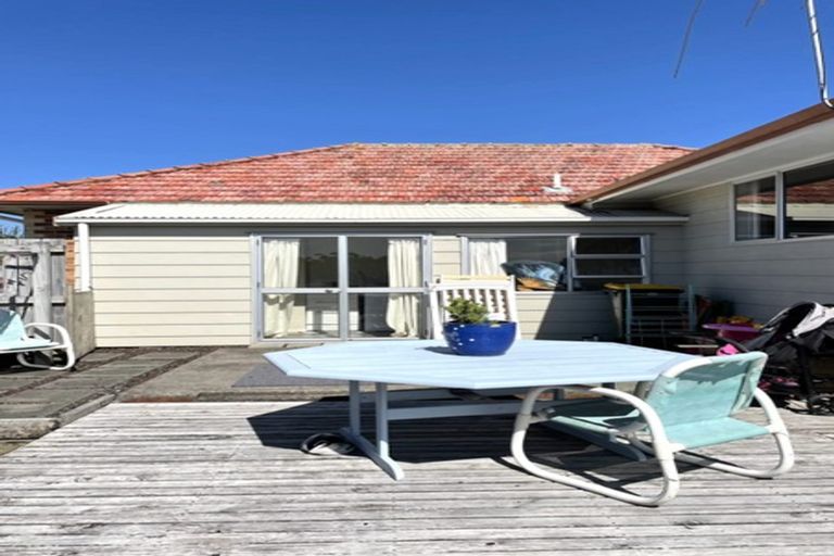 Photo of property in 14 George Street, Waiuku, 2123