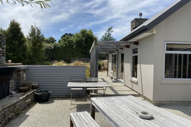 Photo of property in 7 Drake Place, Lake Hawea, Wanaka, 9382