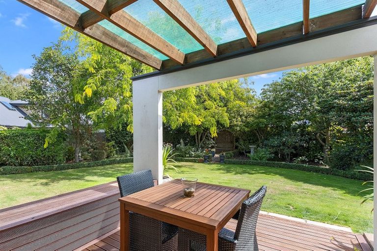 Photo of property in 14 Cam Place, Harewood, Christchurch, 8051