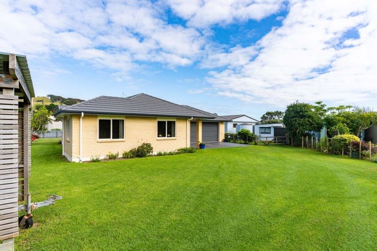 Photo of property in 906 Pataua South Road, Pataua South, Onerahi, 0192