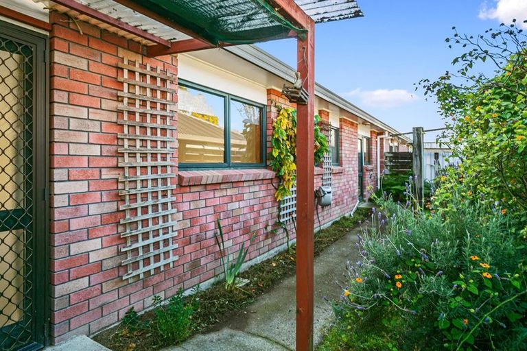 Photo of property in 99 Browning Street, Leamington, Cambridge, 3432