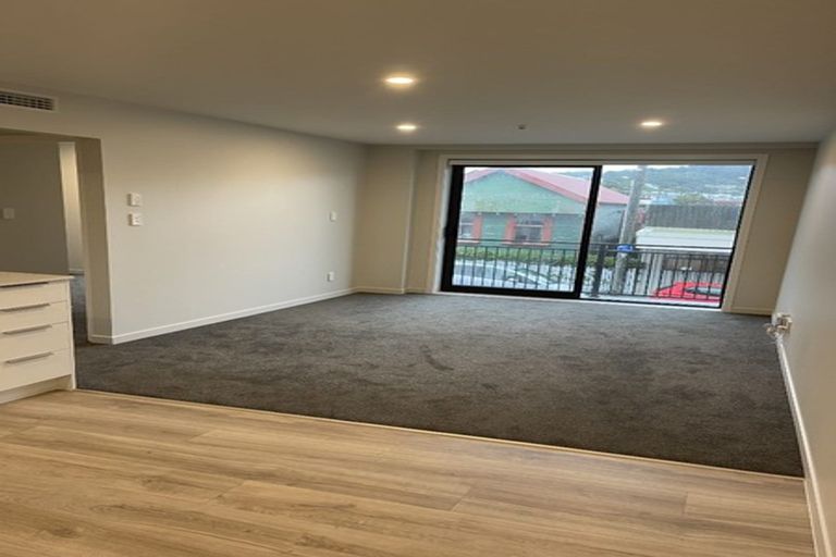 Photo of property in 4/11f Newtown Avenue, Newtown, Wellington, 6021