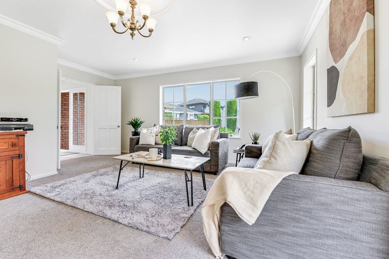 Photo of property in 17 Willowfield Place, Pukete, Hamilton, 3200