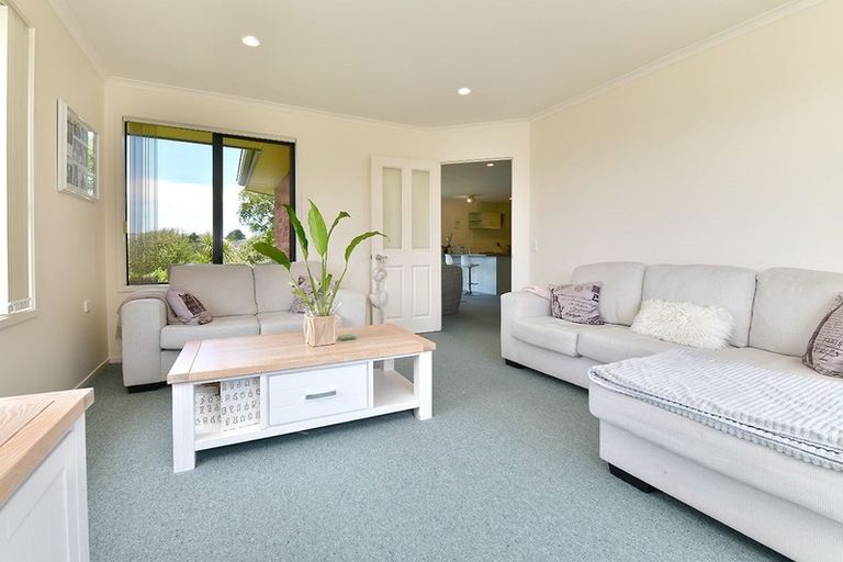Photo of property in 5 Burwood Terrace, Gulf Harbour, Whangaparaoa, 0930