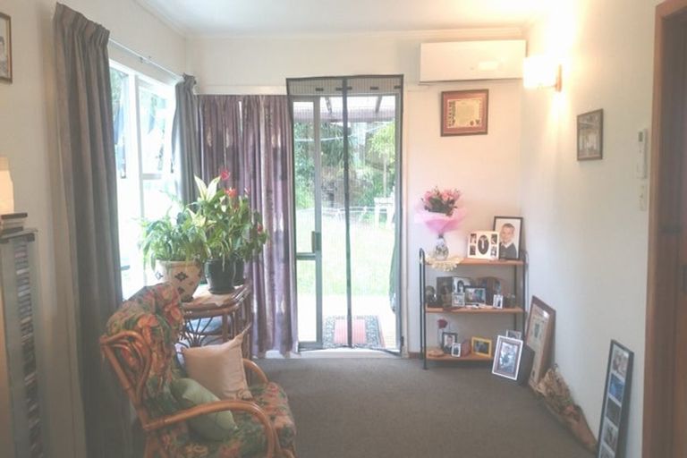 Photo of property in 55 Sunnynook Road, Forrest Hill, Auckland, 0620