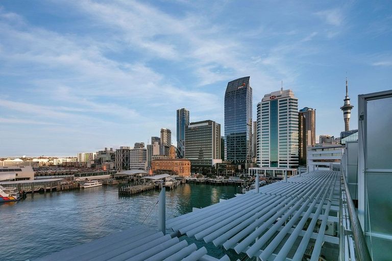 Photo of property in Shed 20 Princes Wharf Apartments, 48a/139 Quay Street, Auckland Central, Auckland, 1010