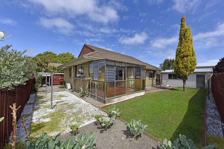 Photo of property in 4/82 Lincoln Road, Hillmorton, Christchurch, 8024
