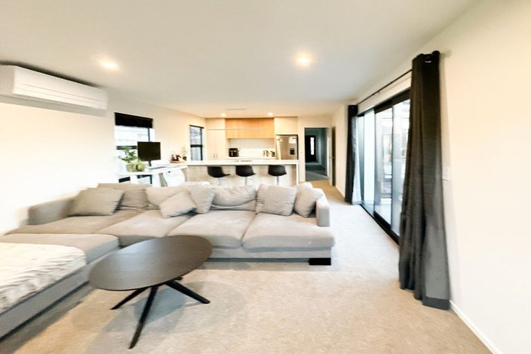 Photo of property in 10 Alex Place, Rolleston, 7614