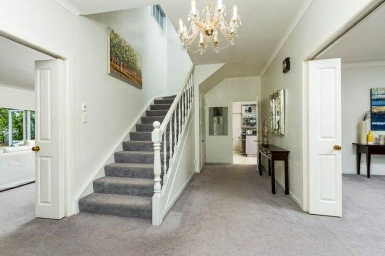 Photo of property in 78 Becroft Drive, Forrest Hill, Auckland, 0620