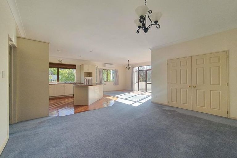 Photo of property in 93 Glendhu Road, Bayview, Auckland, 0629