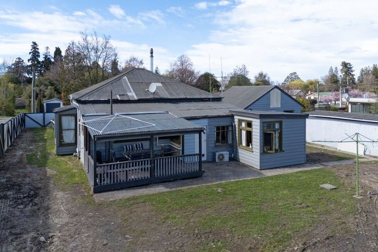 Photo of property in 40 Cox Street, Geraldine, 7930